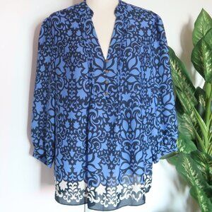 Banana Republic Blue Black Floral Print Blouse XL 3/4 Sleeve V-Neck Top
